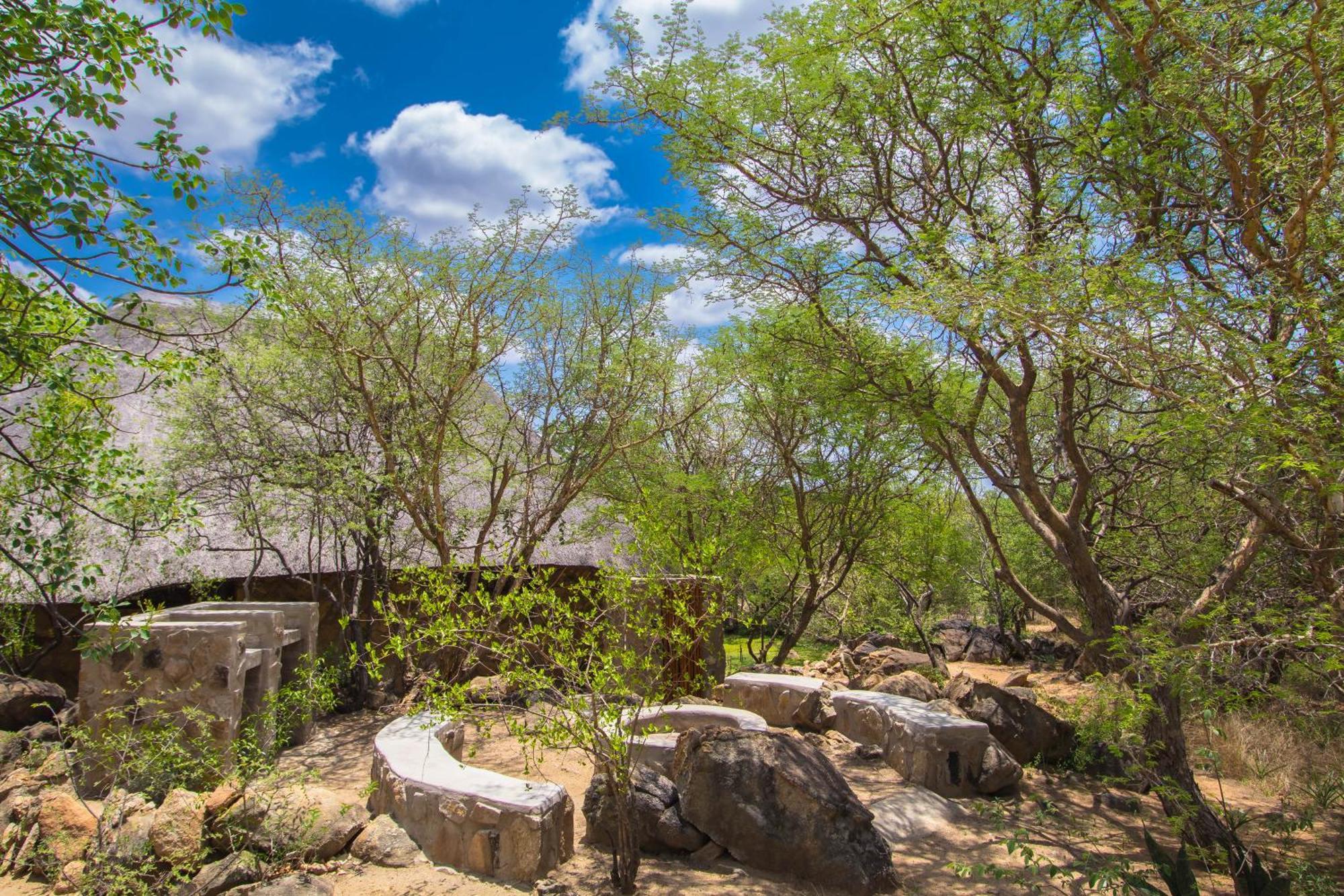 Hasekamp Family Bush Lodge โฮดสปรูท ภายนอก รูปภาพ